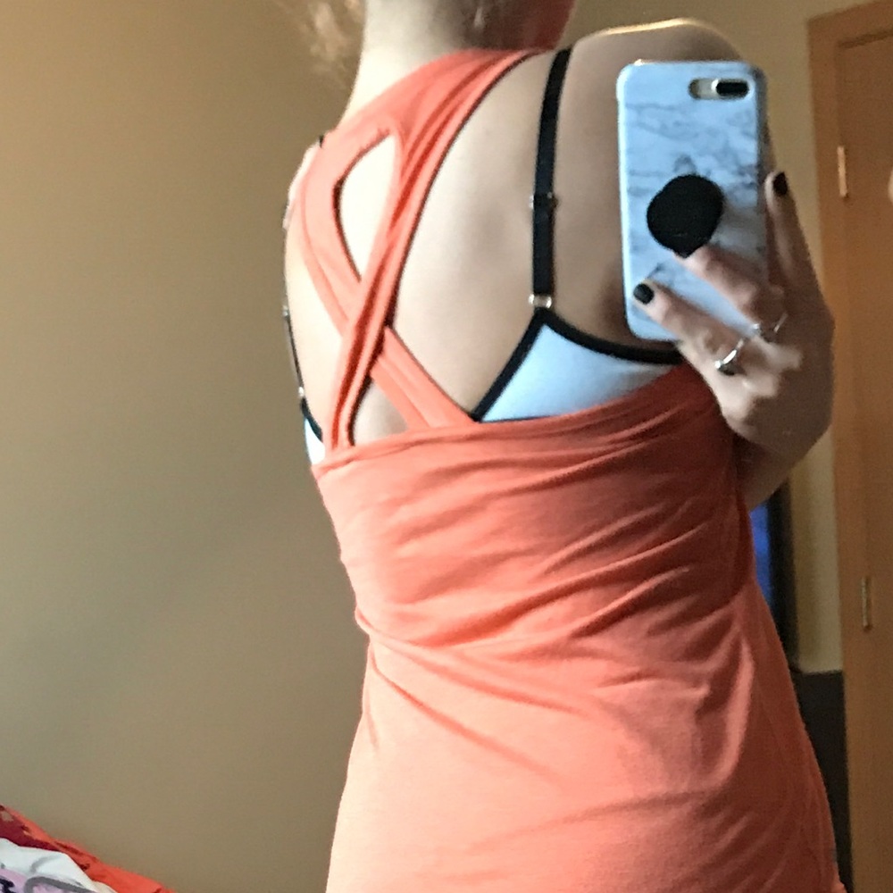 Workout Tank - Picture 5 of 6